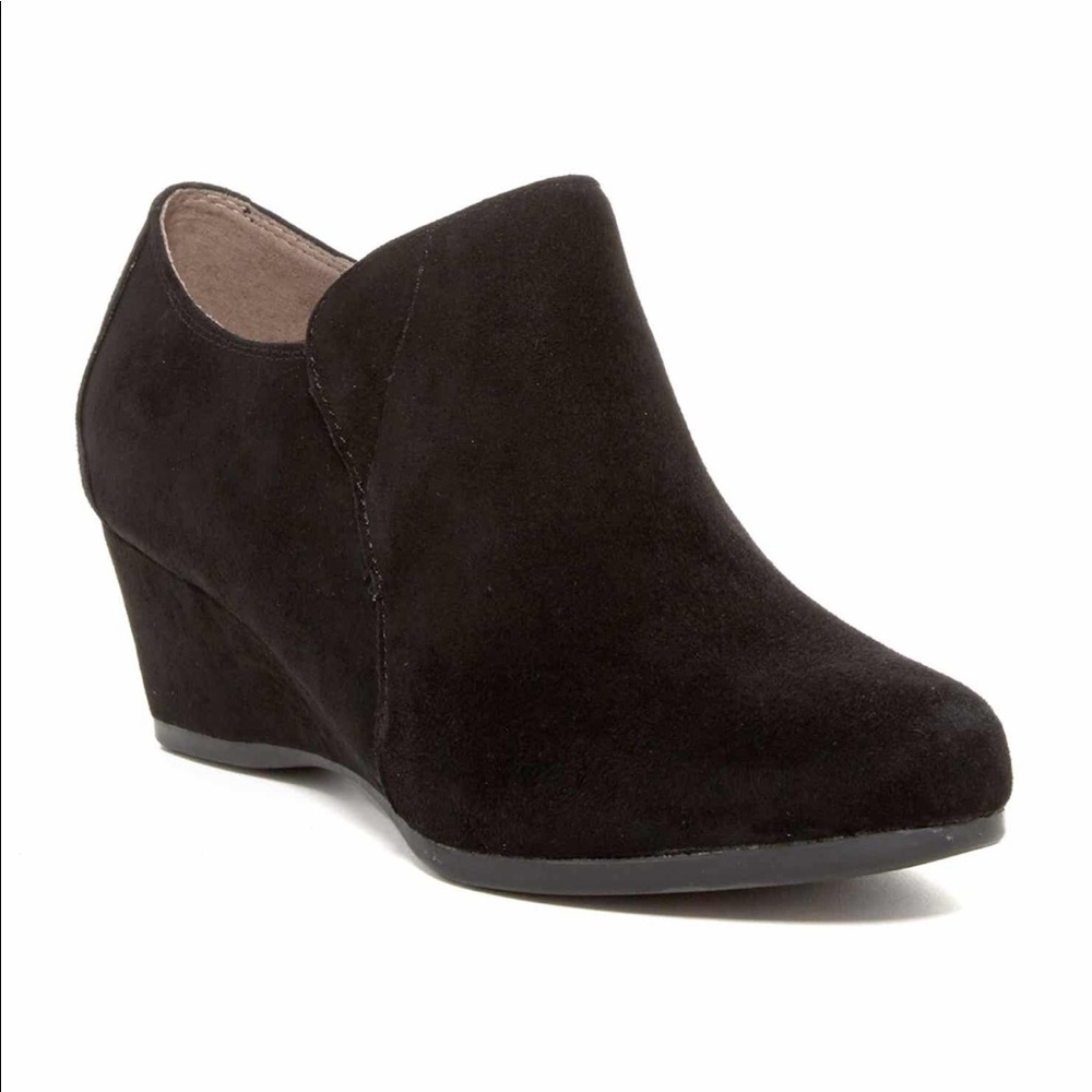Easy Spirit e360 Lareina Ankle Bootie